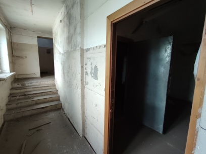 Продам торговое помещение 2342 м.кв.
