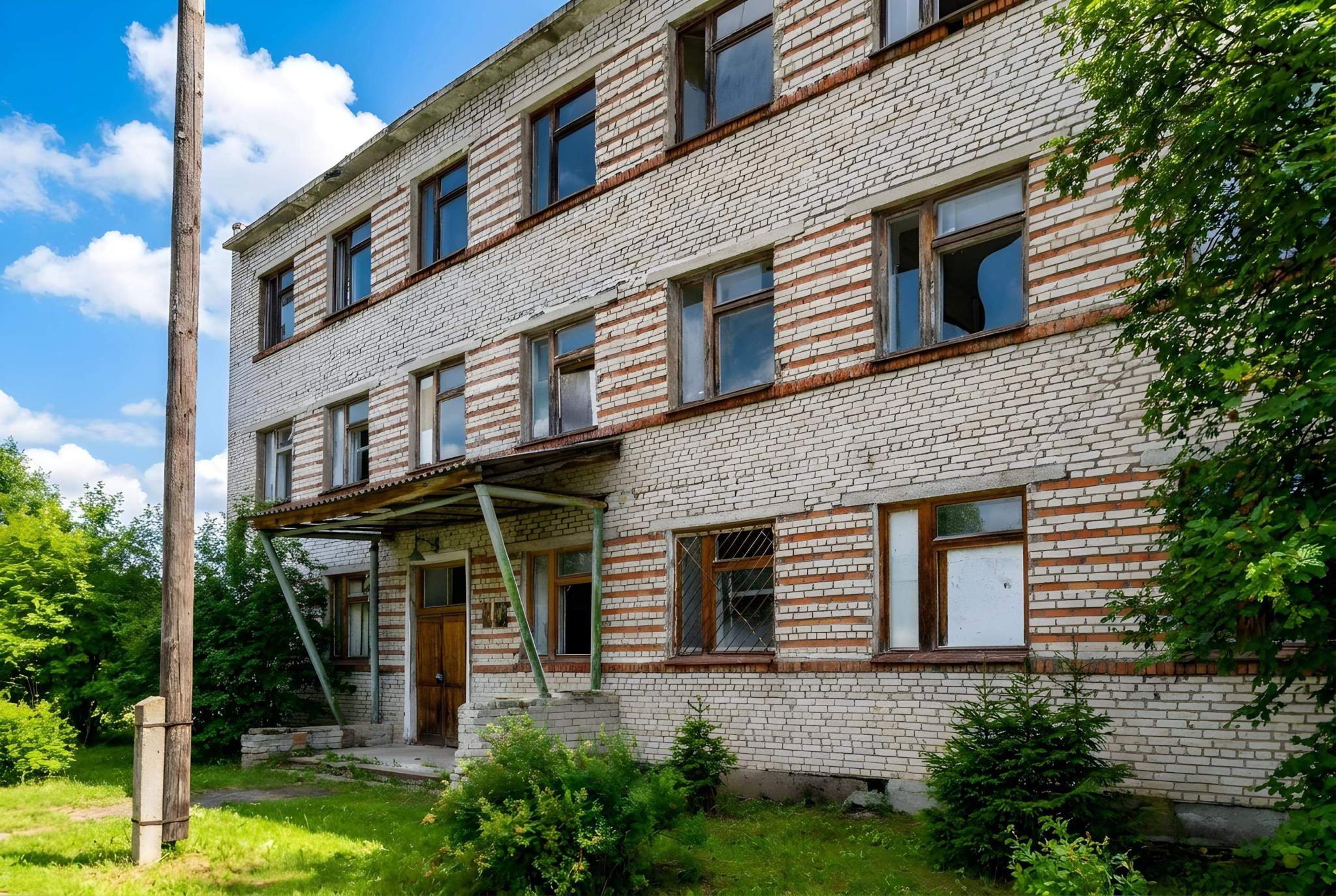 Продам торговое помещение 1123.3 м.кв.