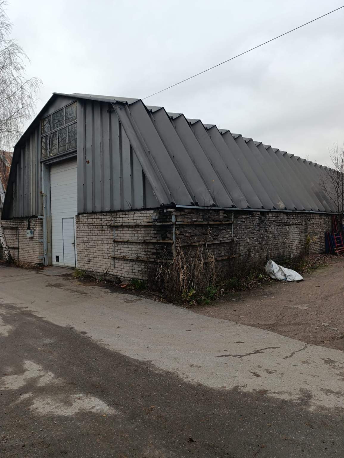 Продам торговое помещение 22000 м.кв.