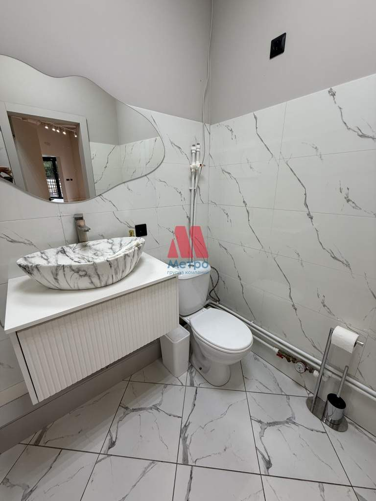 Сдам в аренду офис 65 м.кв.