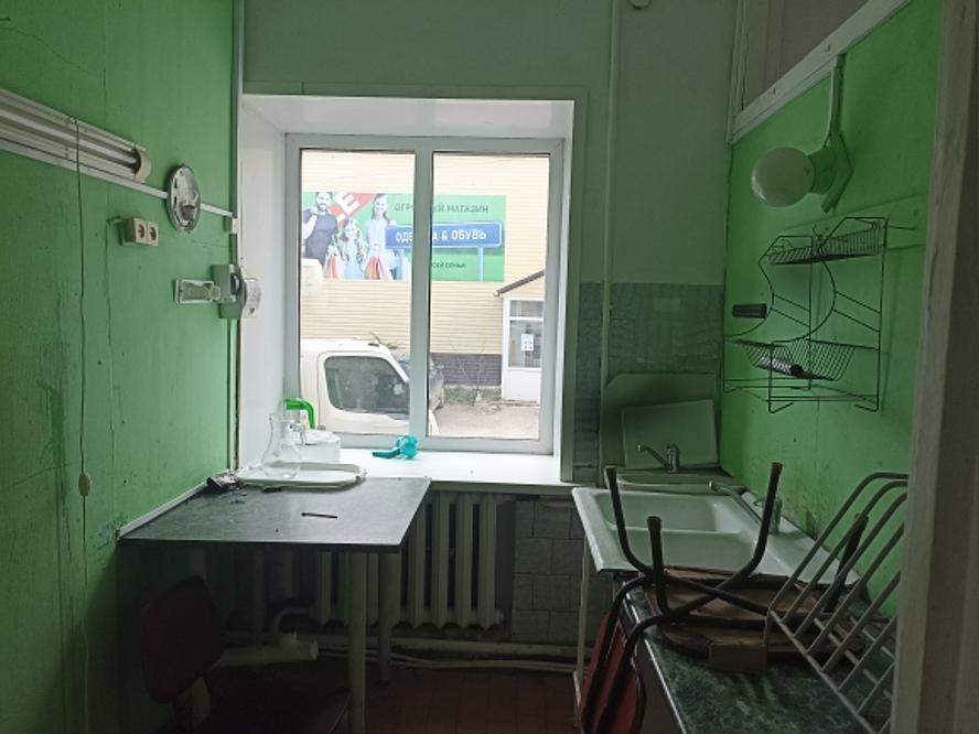 Продам магазин 409.7 м.кв.