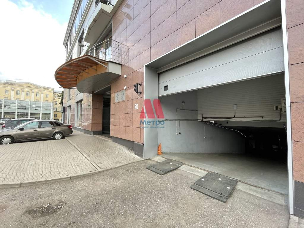 Сдам в аренду офис 800 м.кв.