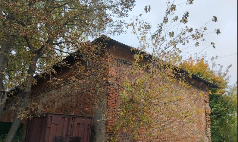 Продам торговое помещение 272.8 м.кв.