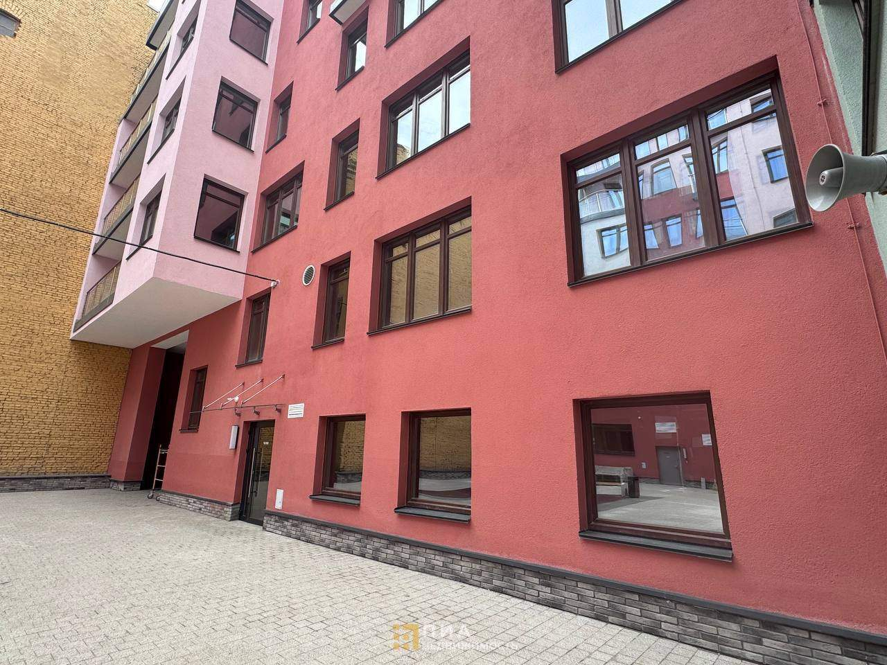 Продам помещение свободного назначения 290.1 м.кв.