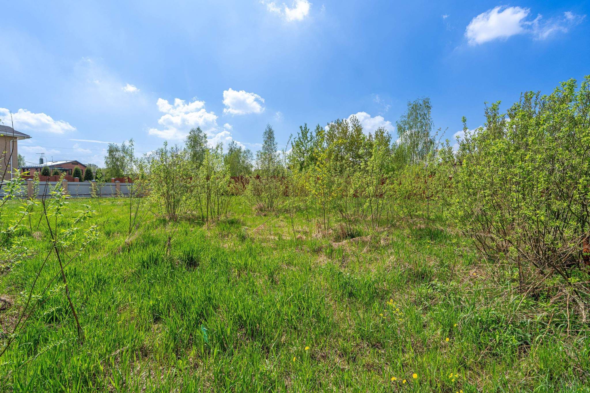 Продам земельный участок 750 м.кв.