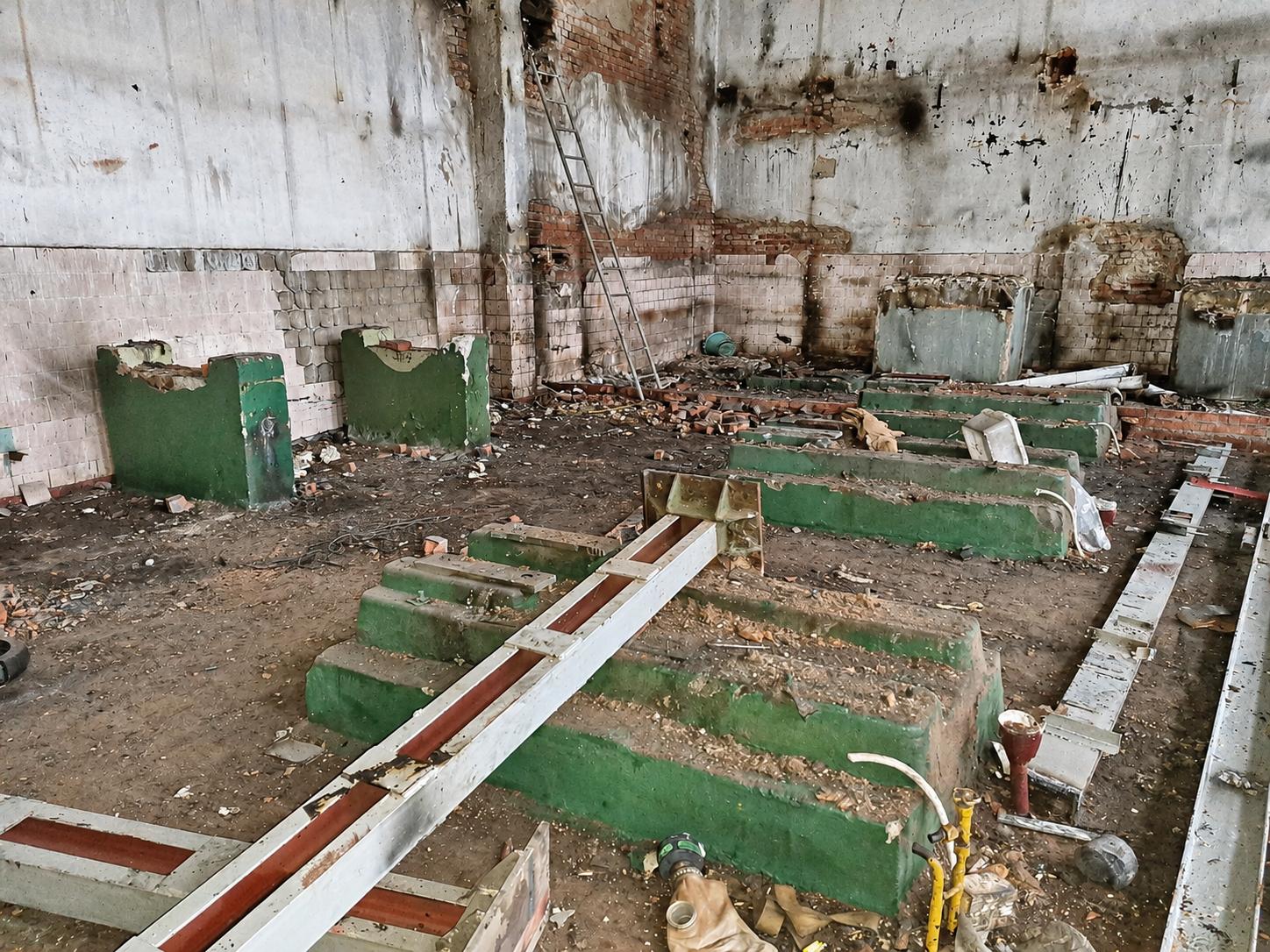 Сдам в аренду склад 381.4 м.кв.