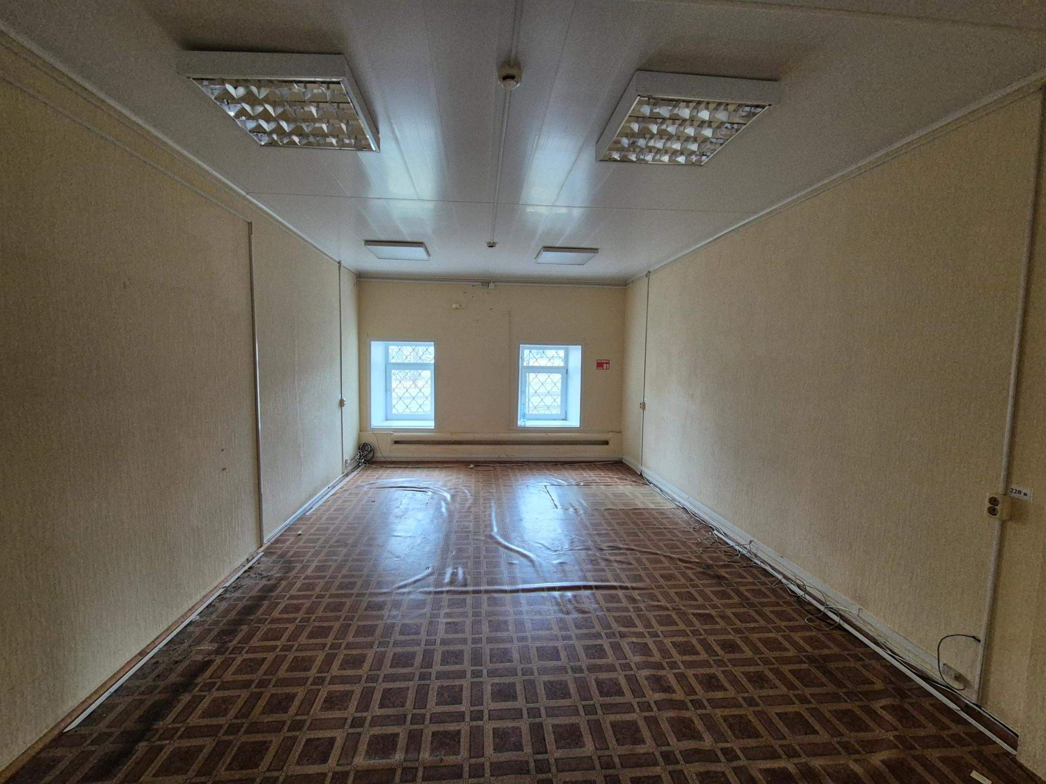 Продам офис 202.9 м.кв.