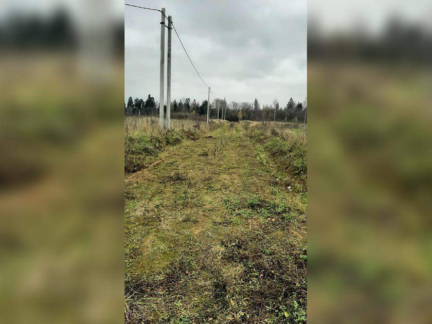 Продам земельный участок 1000 м.кв.
