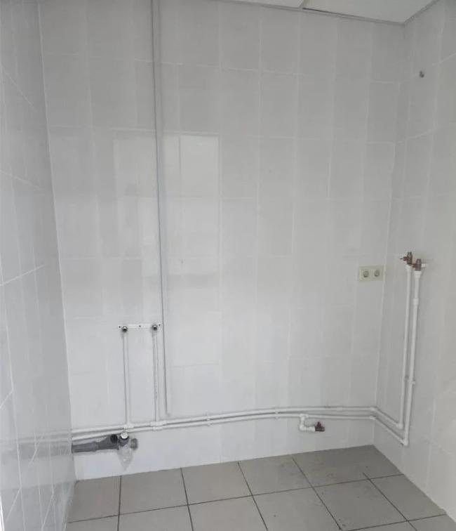 Сдам в аренду магазин 107.2 м.кв.
