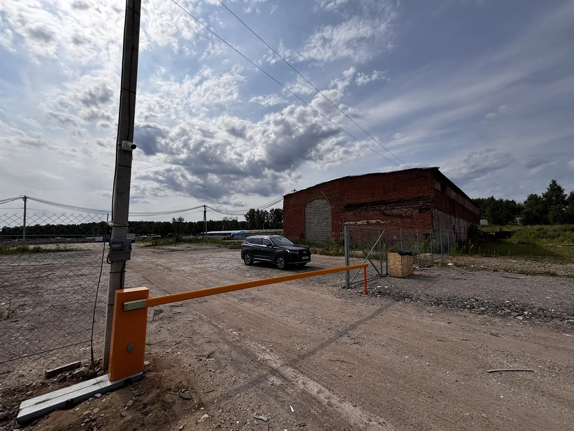 Сдам в аренду земельный участок 285 м.кв.