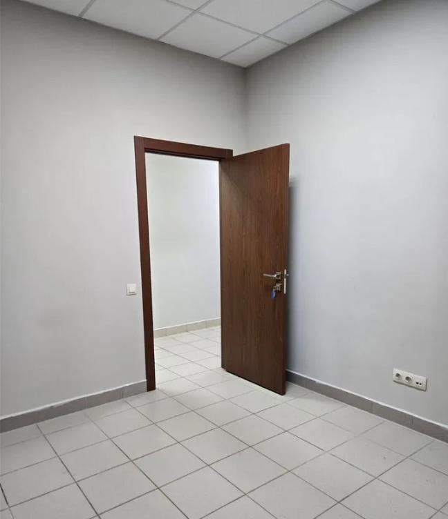 Сдам в аренду офис 17.5 м.кв.