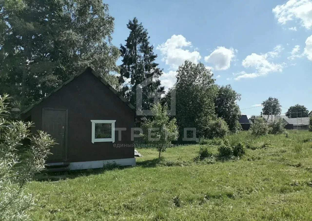 Продам земельный участок 1200 м.кв.