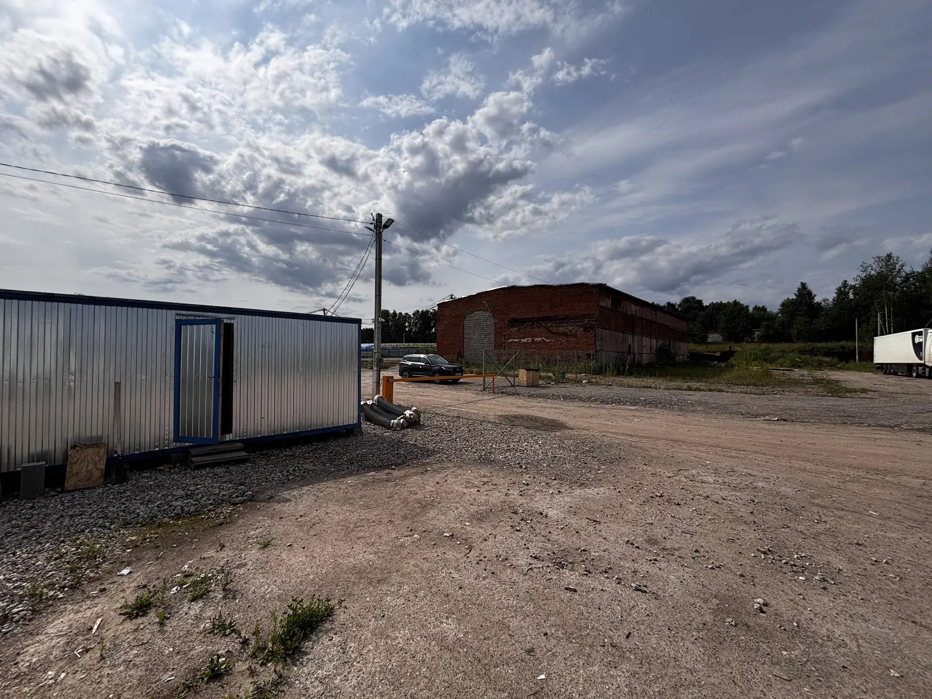 Сдам в аренду земельный участок 285 м.кв.