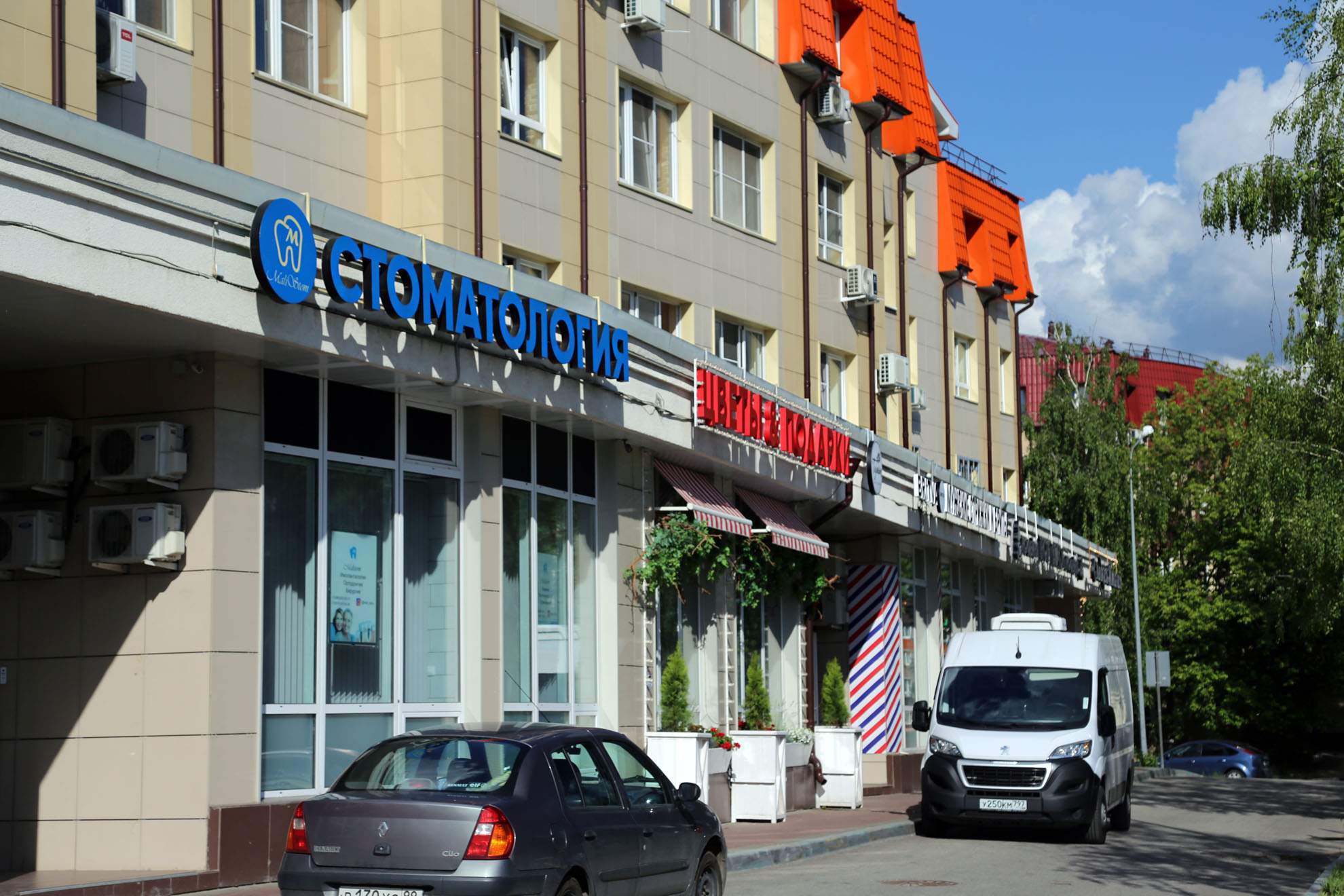 Сдам в аренду помещение свободного назначения 107.4 м.кв.