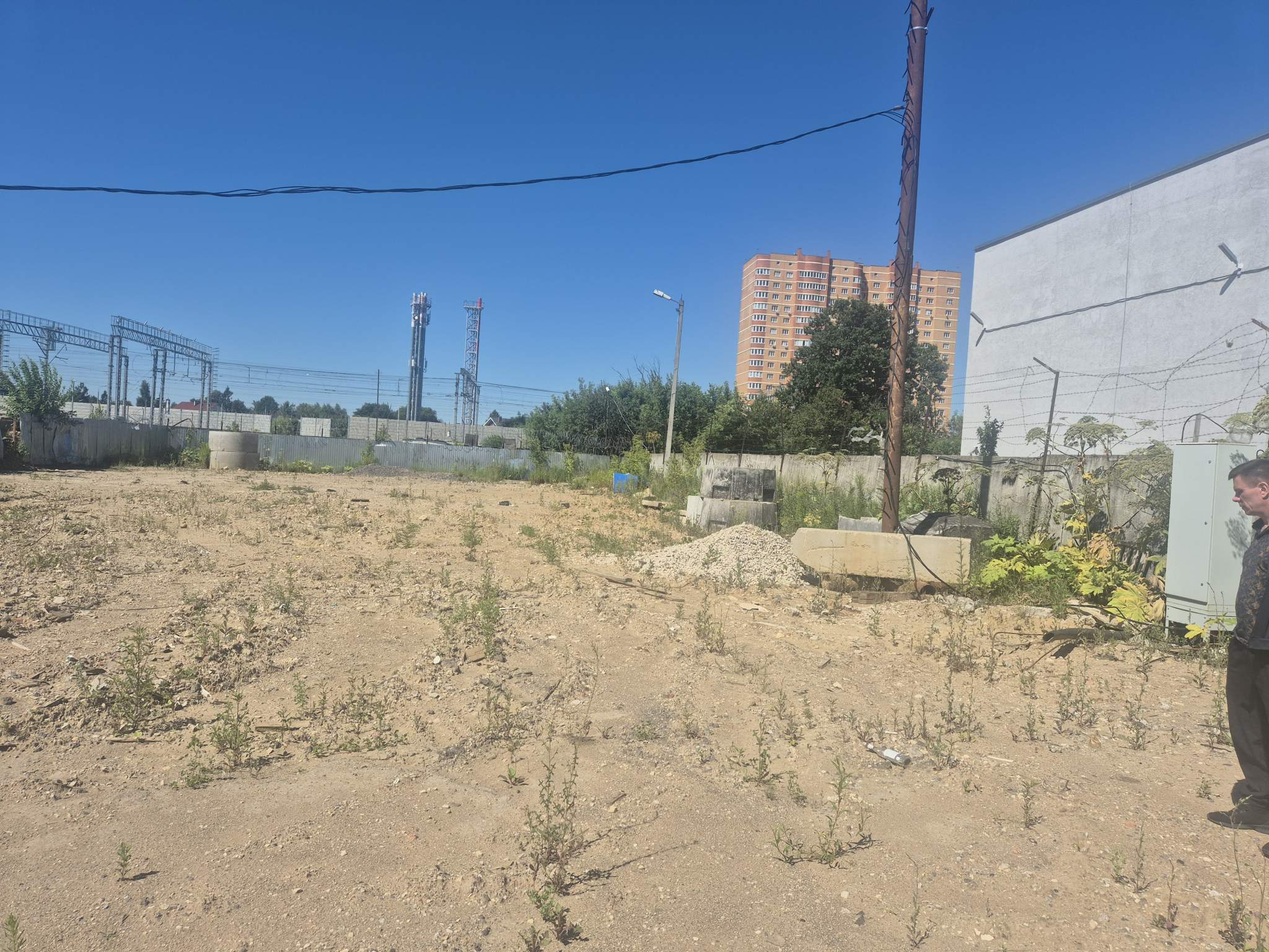 Сдам в аренду земельный участок 6242 м.кв.