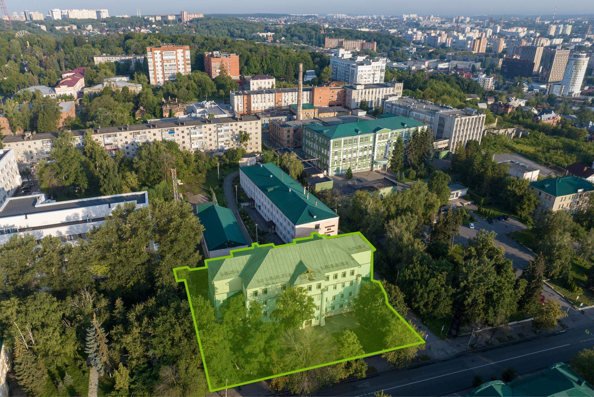 Продам торговое помещение 2510.7 м.кв.