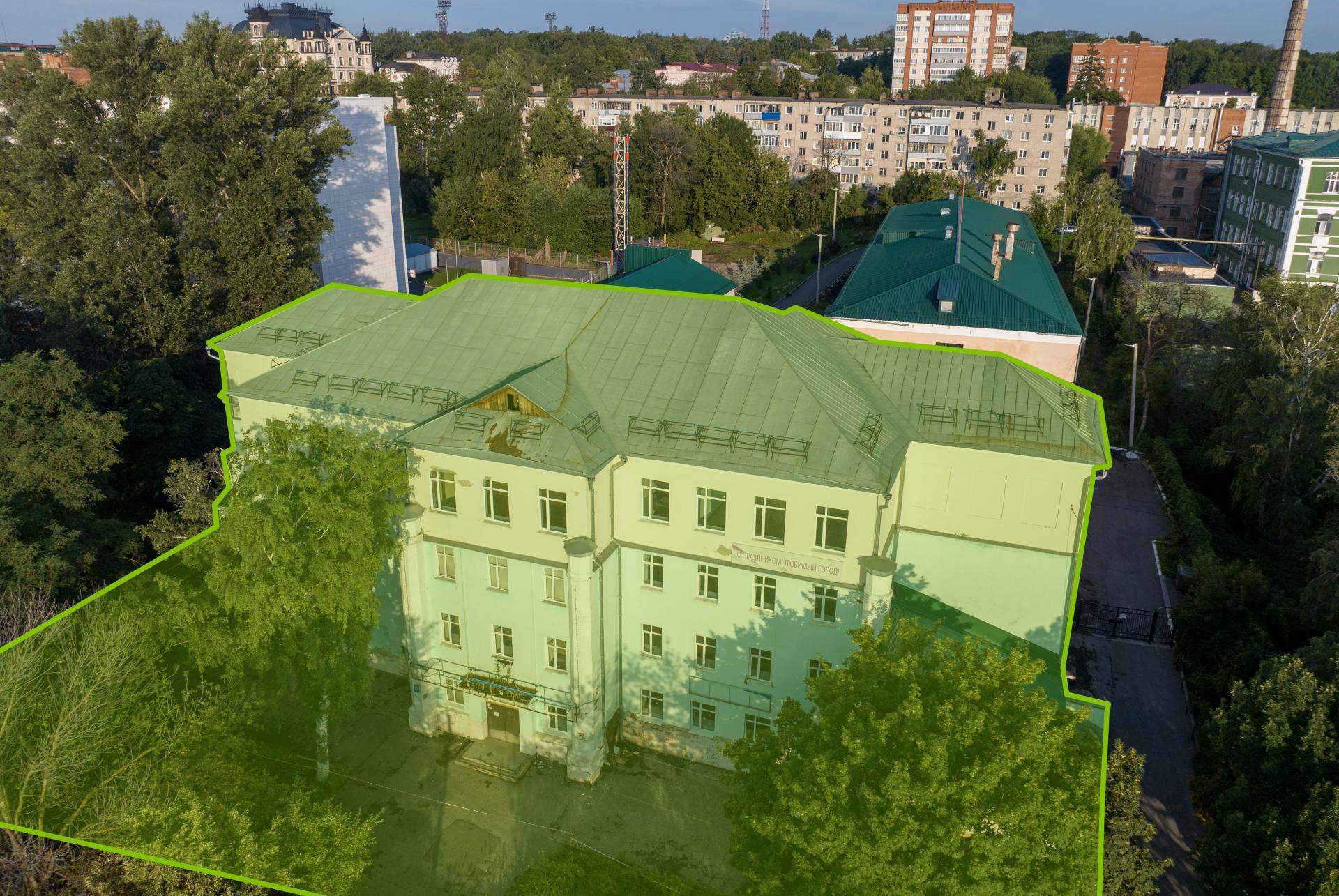 Продам торговое помещение 2510.7 м.кв.