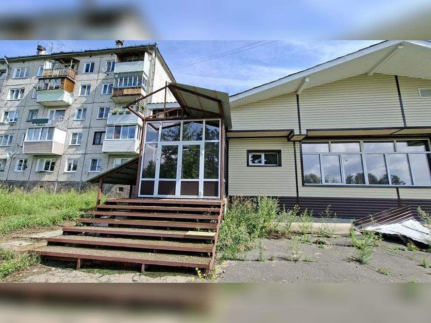 Продам магазин 488.5 м.кв.