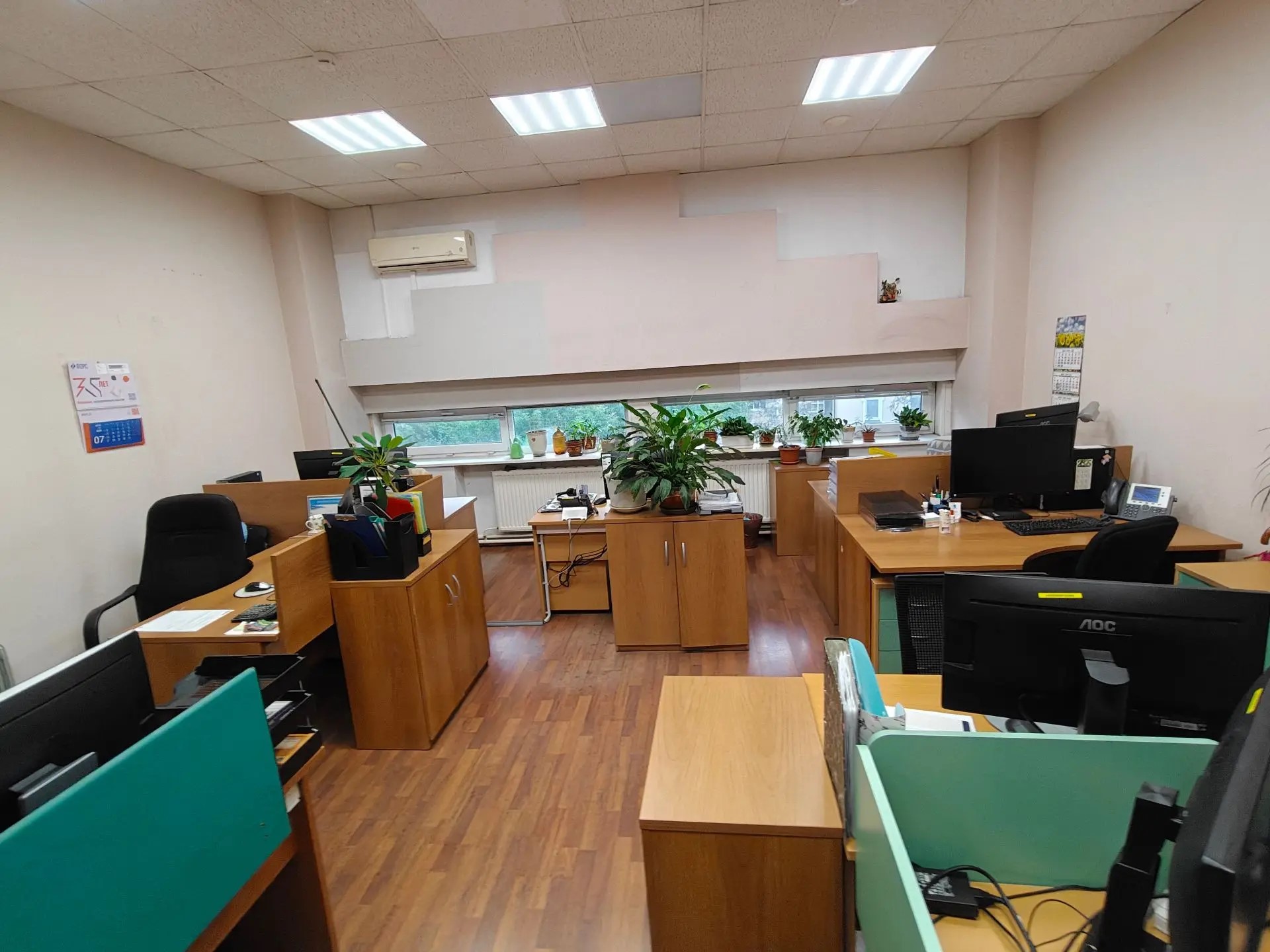 Сдам в аренду офис 488.4 м.кв.