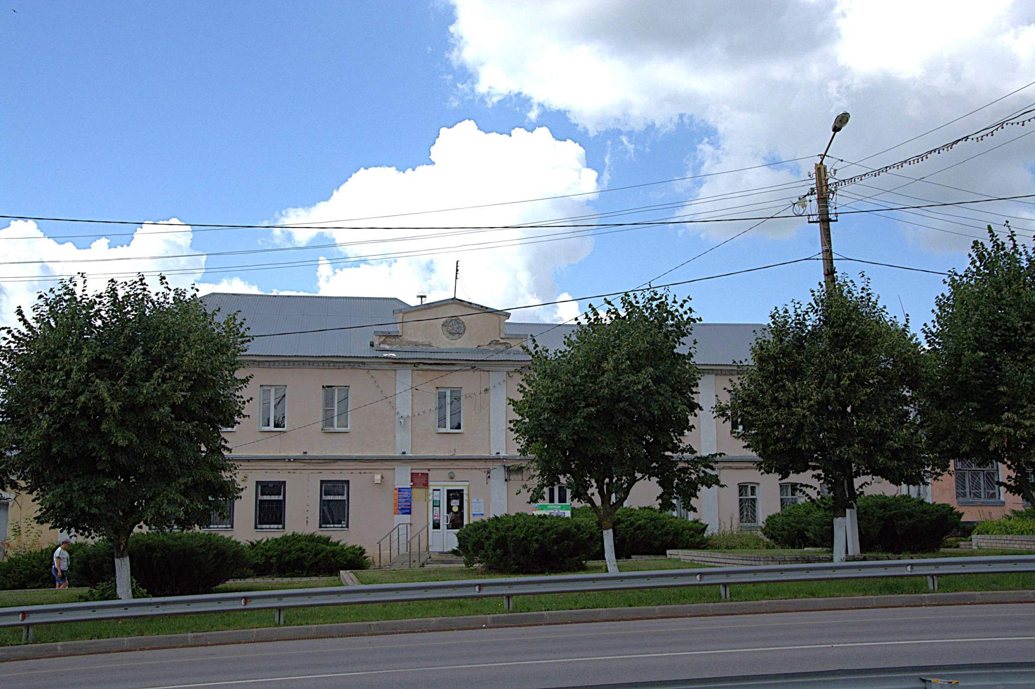 Продам офис 580.8 м.кв.