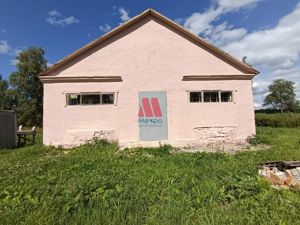 Продам магазин 109.6 м.кв.