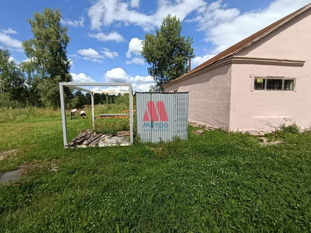 Продам магазин 109.6 м.кв.
