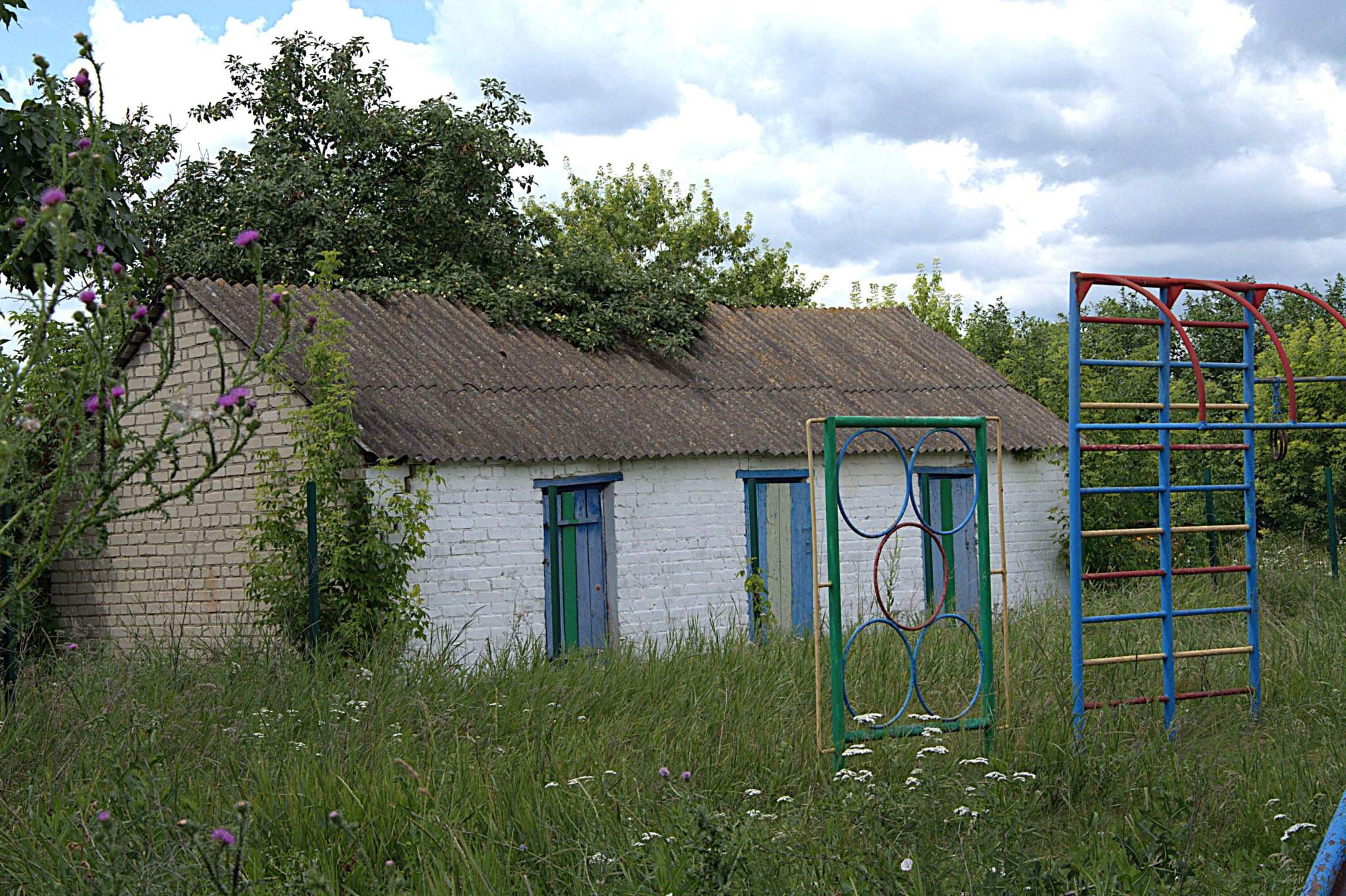 Продам торговое помещение 469.1 м.кв.