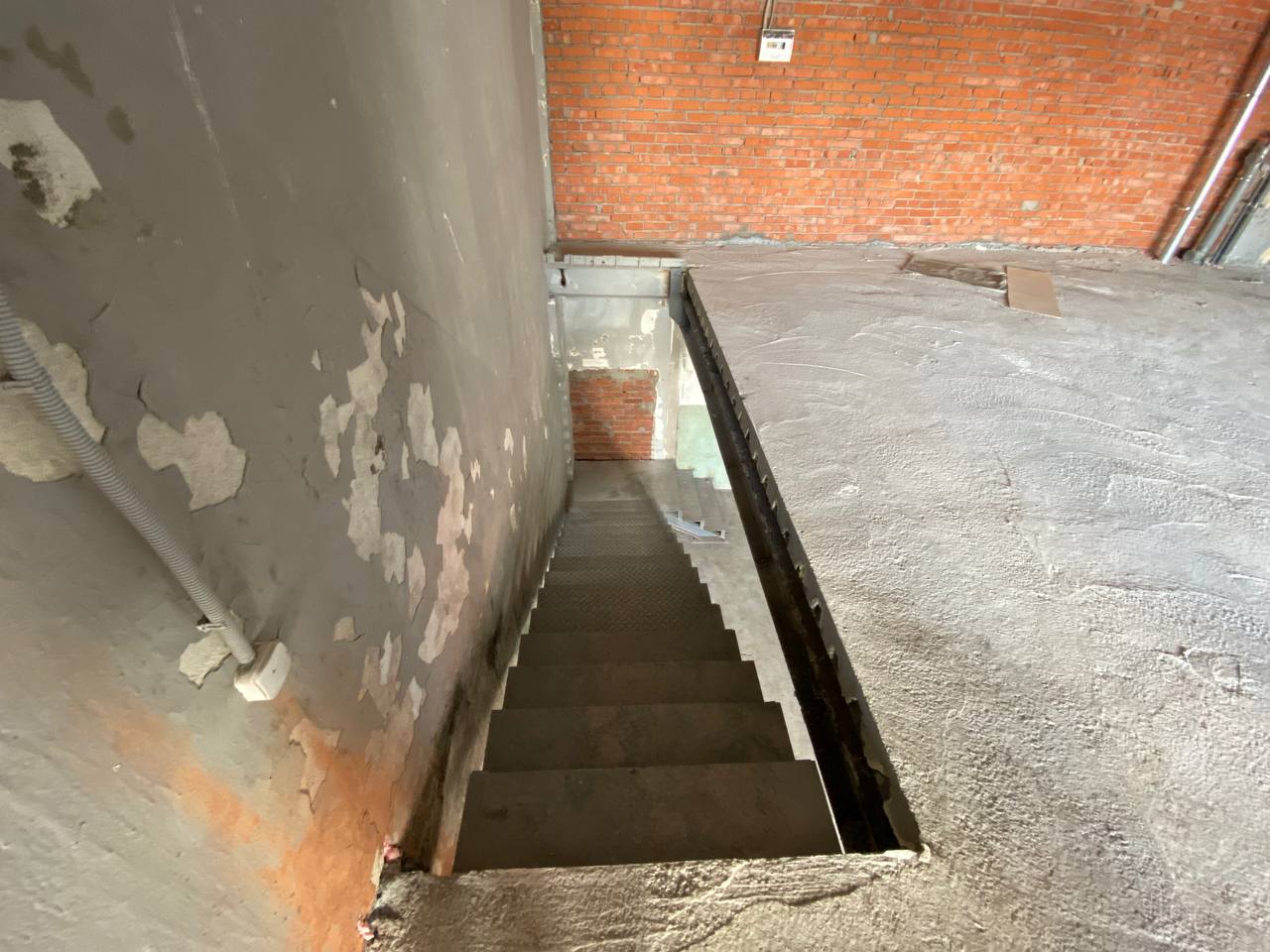 Продам помещение свободного назначения 124.4 м.кв.