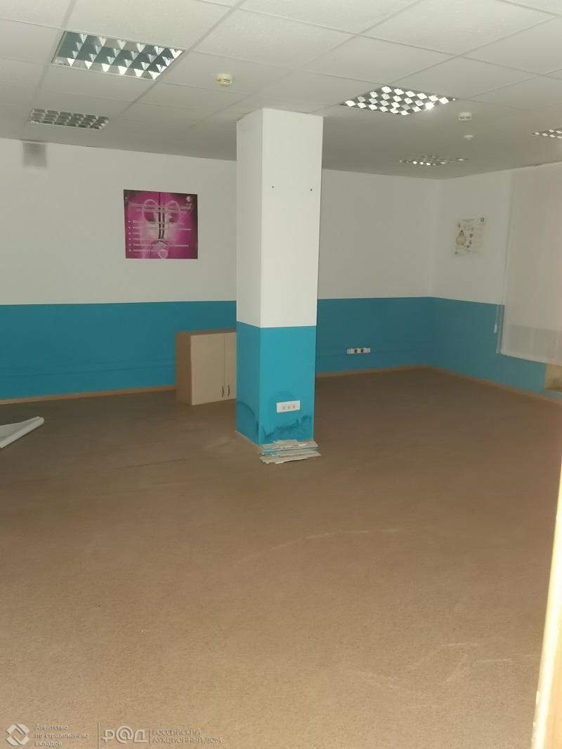 Продам офис 216.3 м.кв.