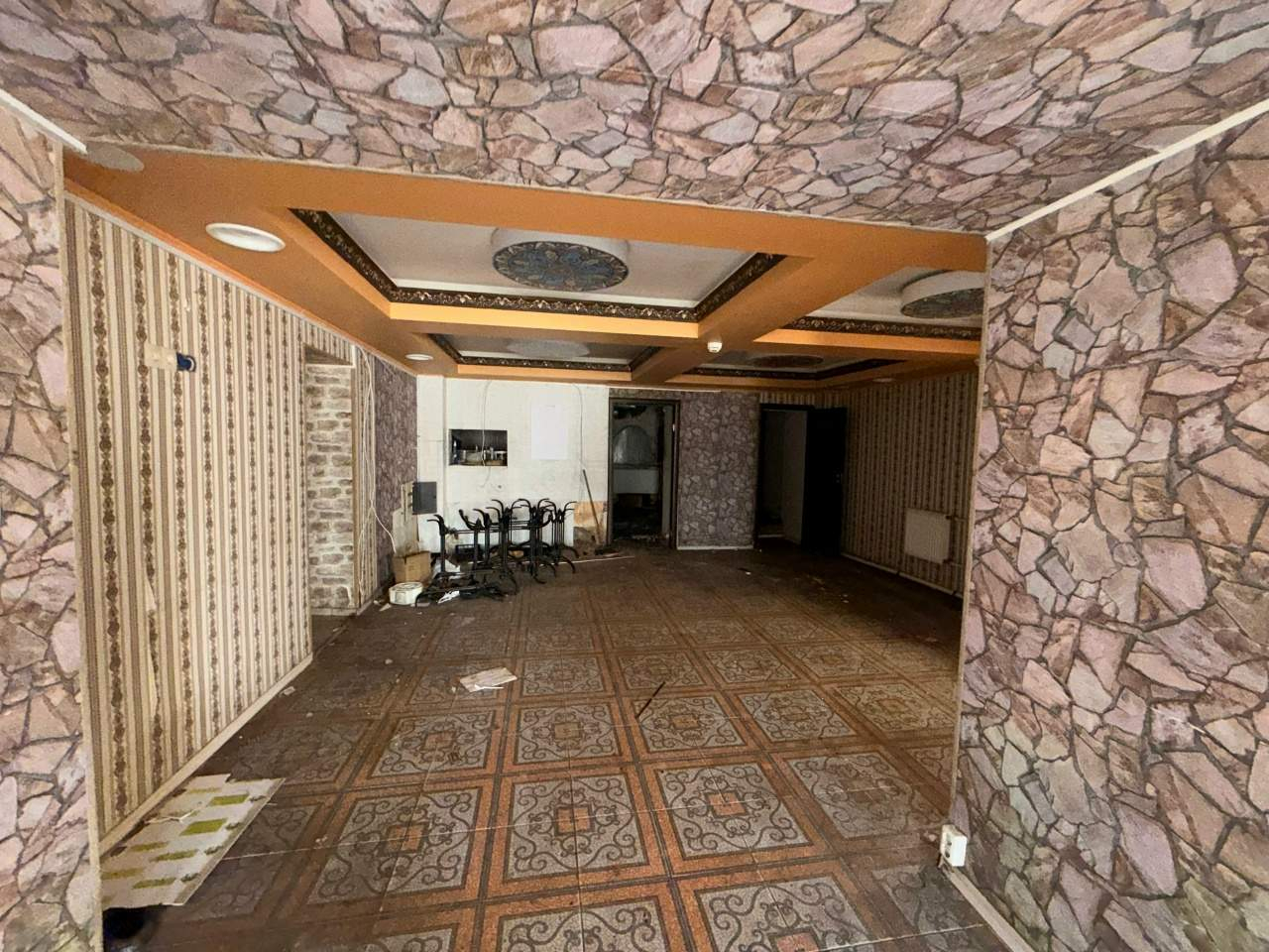 Продам офис 214.3 м.кв.