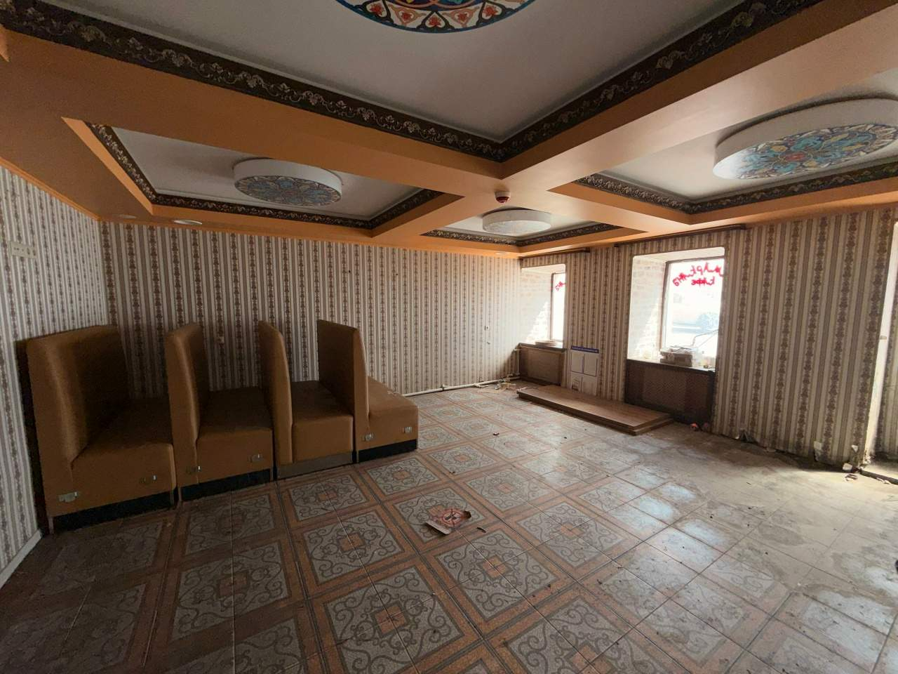 Продам офис 214.3 м.кв.