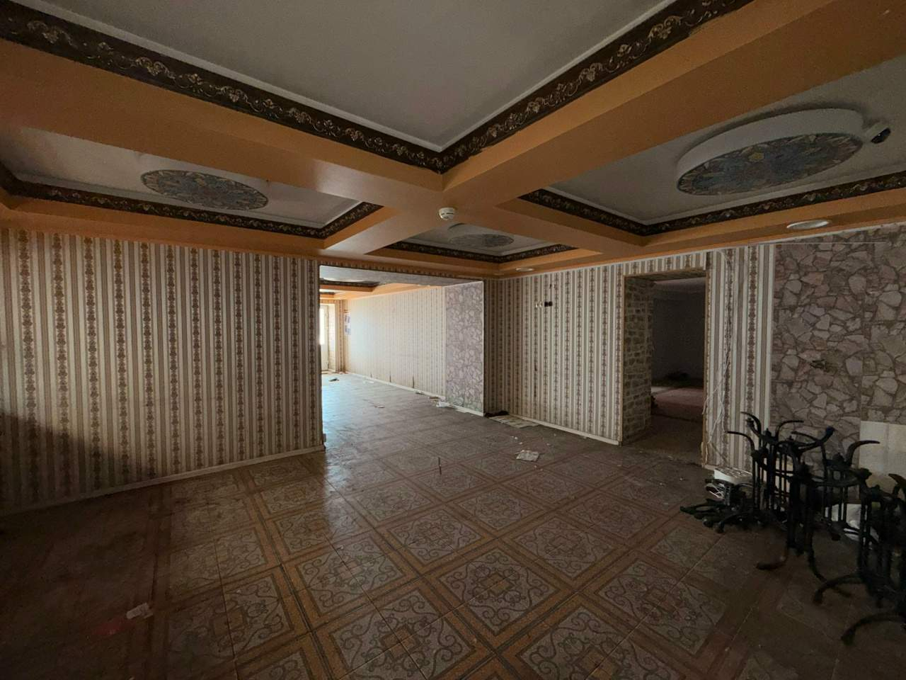 Продам офис 214.3 м.кв.