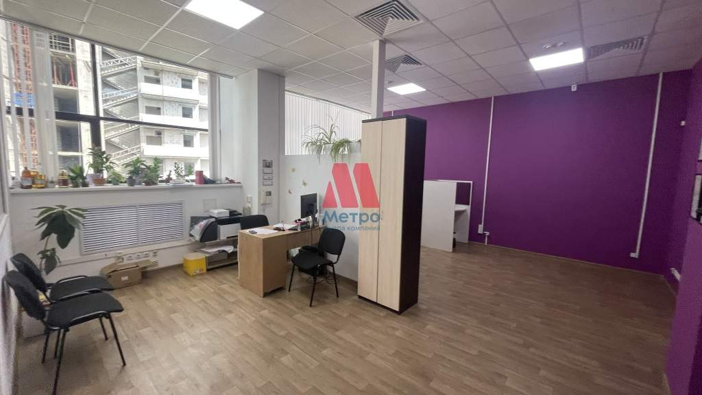 Сдам в аренду офис 100 м.кв.