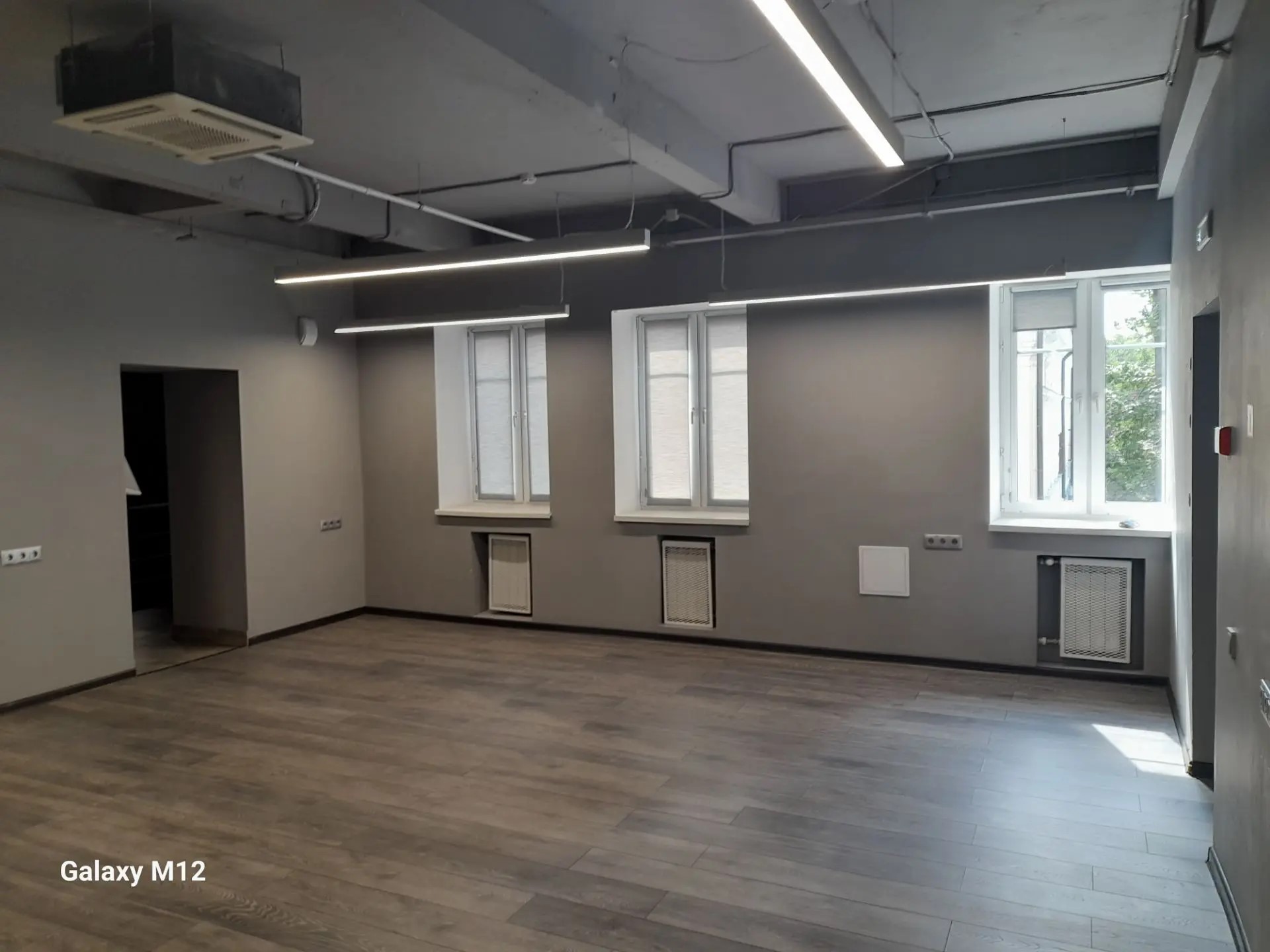 Сдам в аренду офис 600 м.кв.