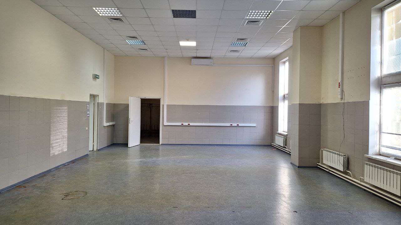 Сдам в аренду офис 168.7 м.кв.