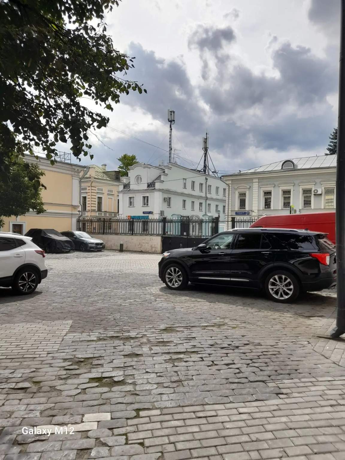Сдам в аренду офис 600 м.кв.