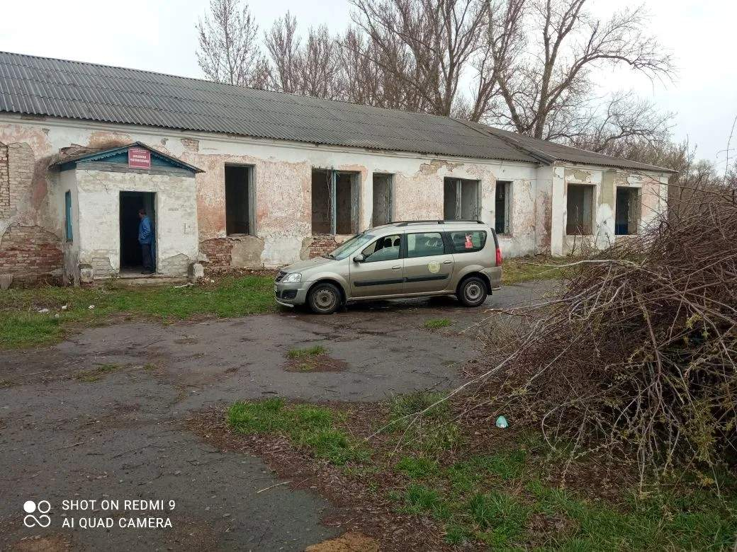 Продам торговое помещение 463.6 м.кв.