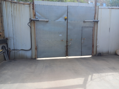 Продам торговое помещение 8672 м.кв.