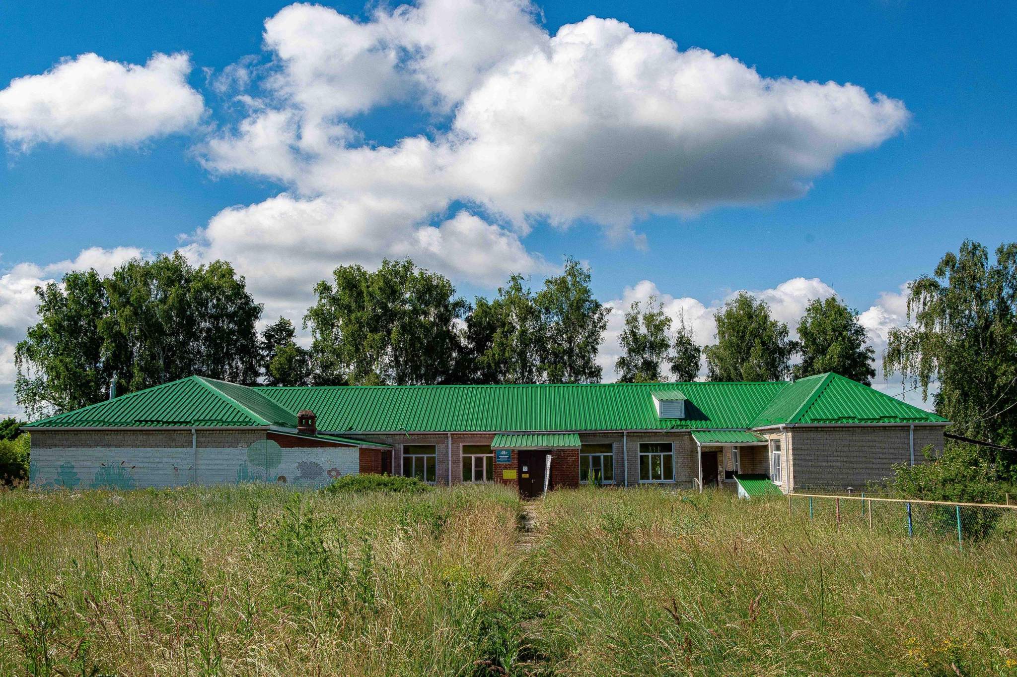 Продам торговое помещение 546.7 м.кв.