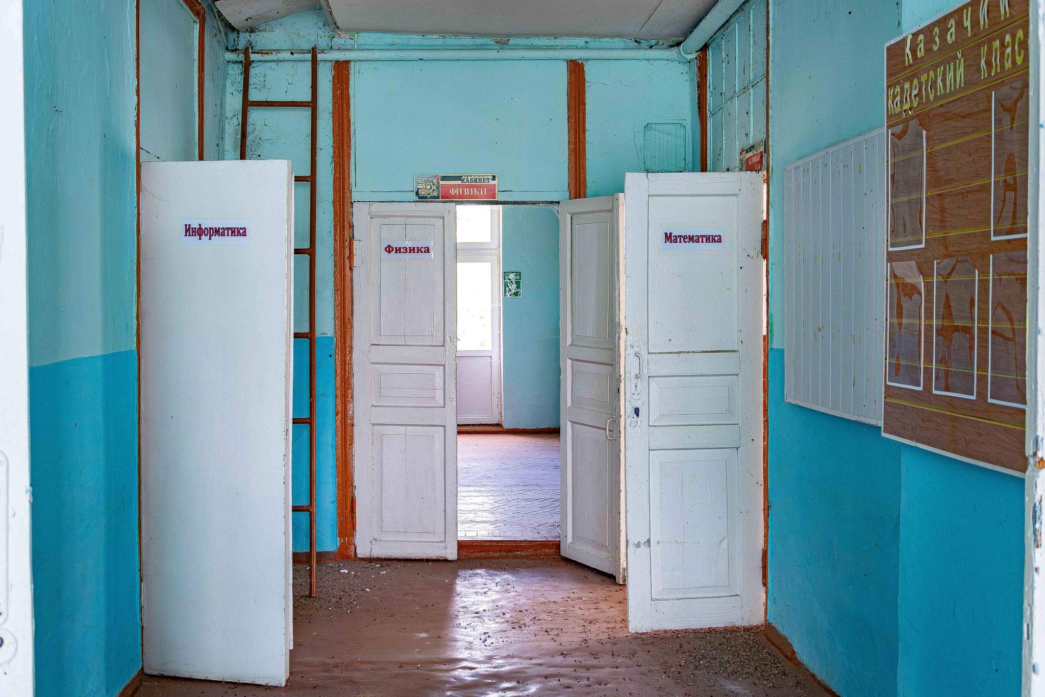 Продам торговое помещение 718.9 м.кв.