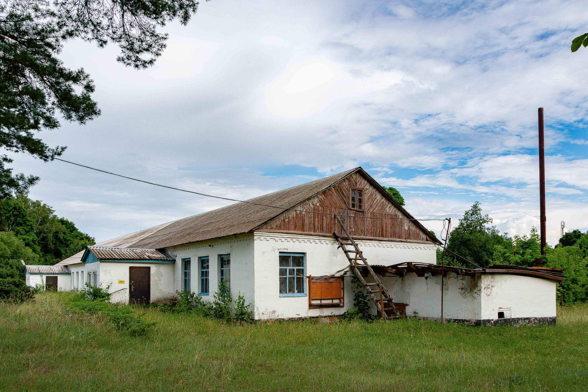 Продам торговое помещение 447.4 м.кв.