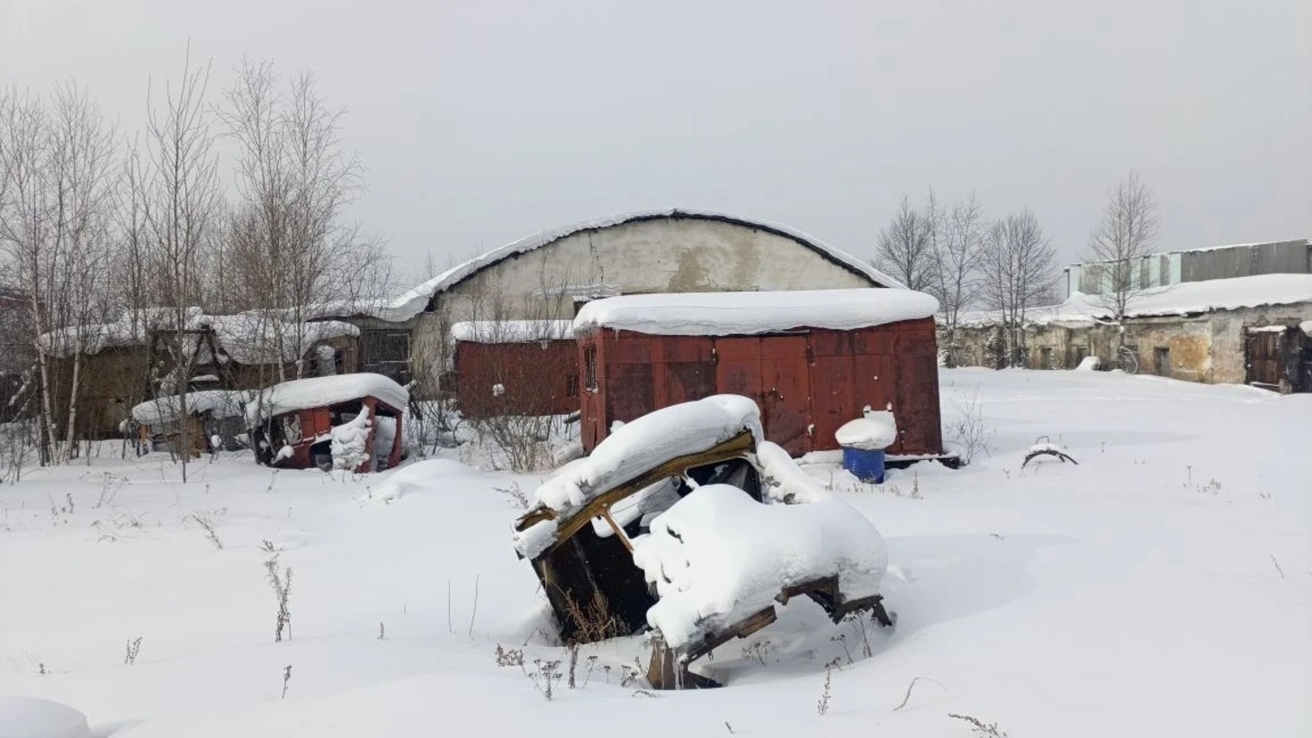 Продам земельный участок 44464 м.кв.