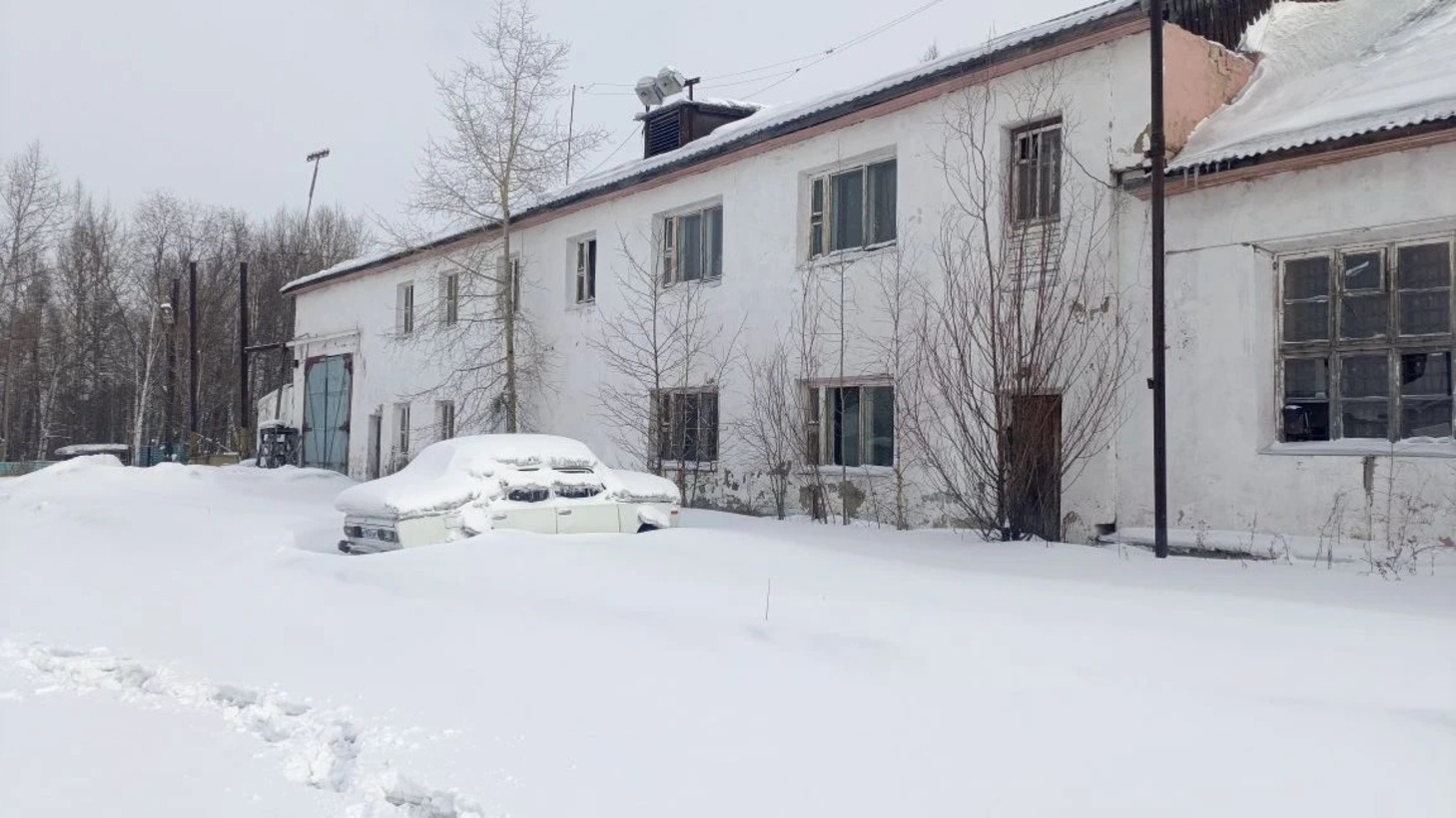 Продам земельный участок 44464 м.кв.