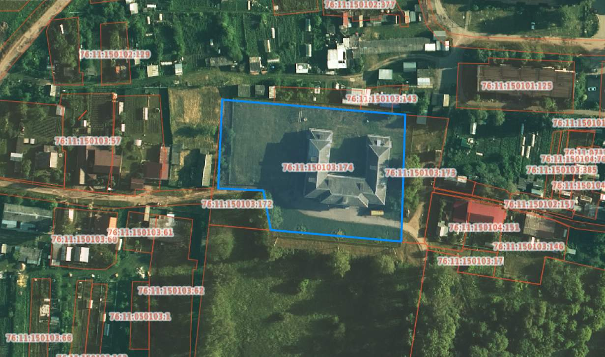 Продам торговое помещение 1600.9 м.кв.