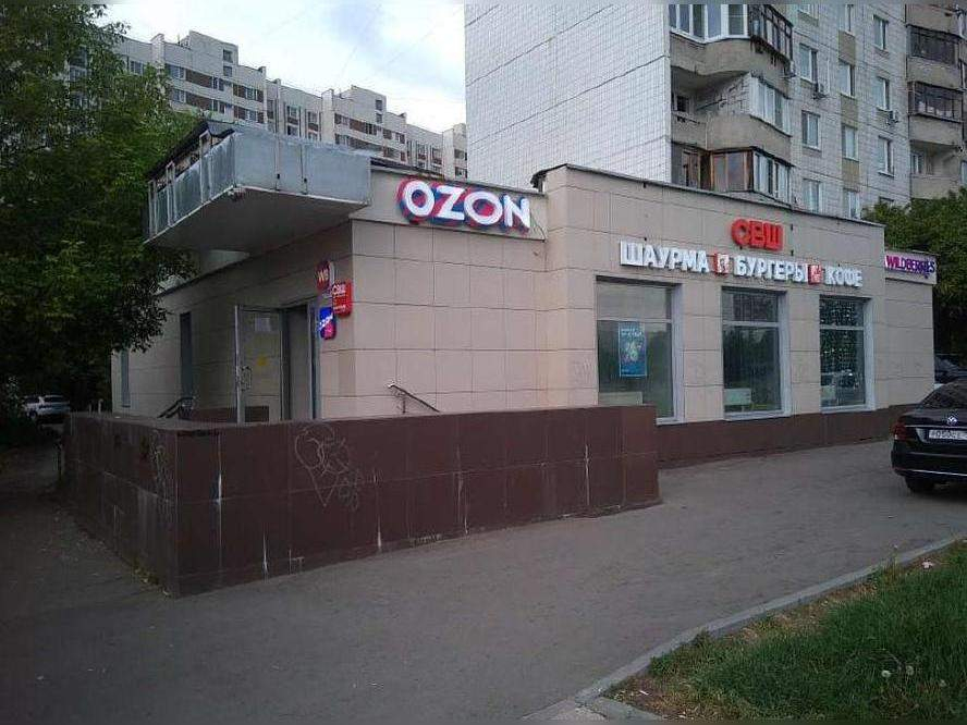 Сдам в аренду магазин 380.8 м.кв.