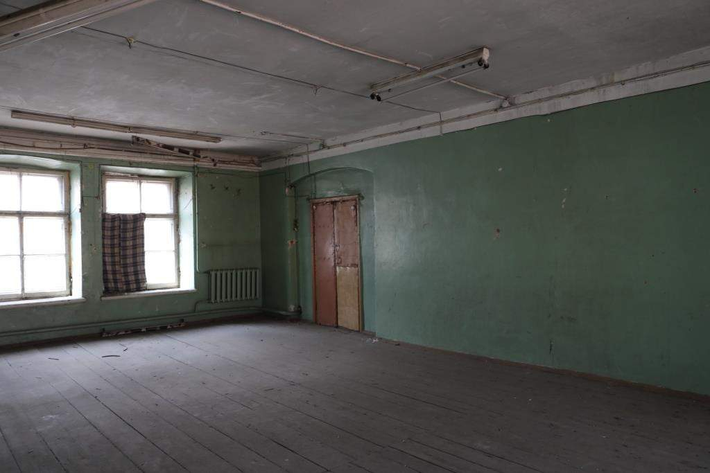 Сдам в аренду офис 452.4 м.кв.
