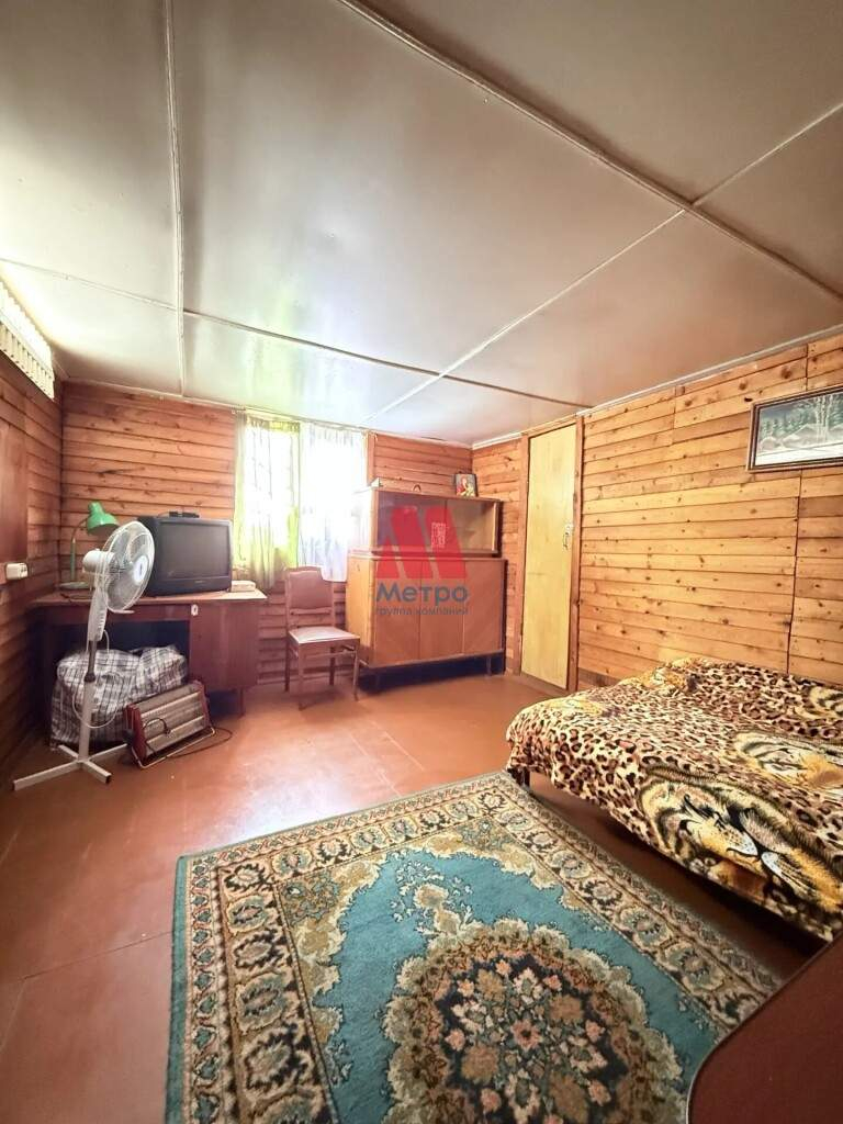 Продам земельный участок 650 м.кв.