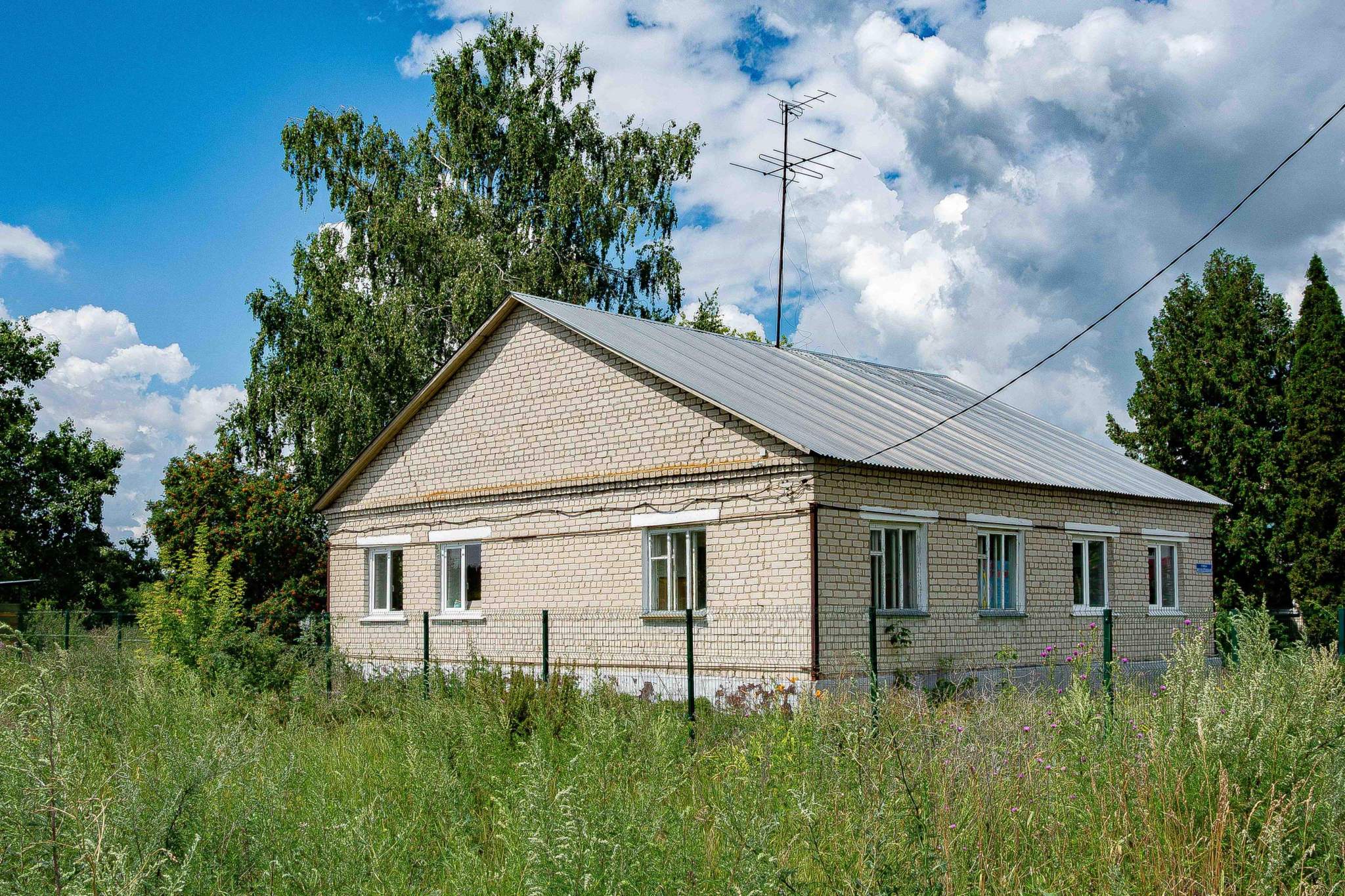 Продам торговое помещение 469.1 м.кв.