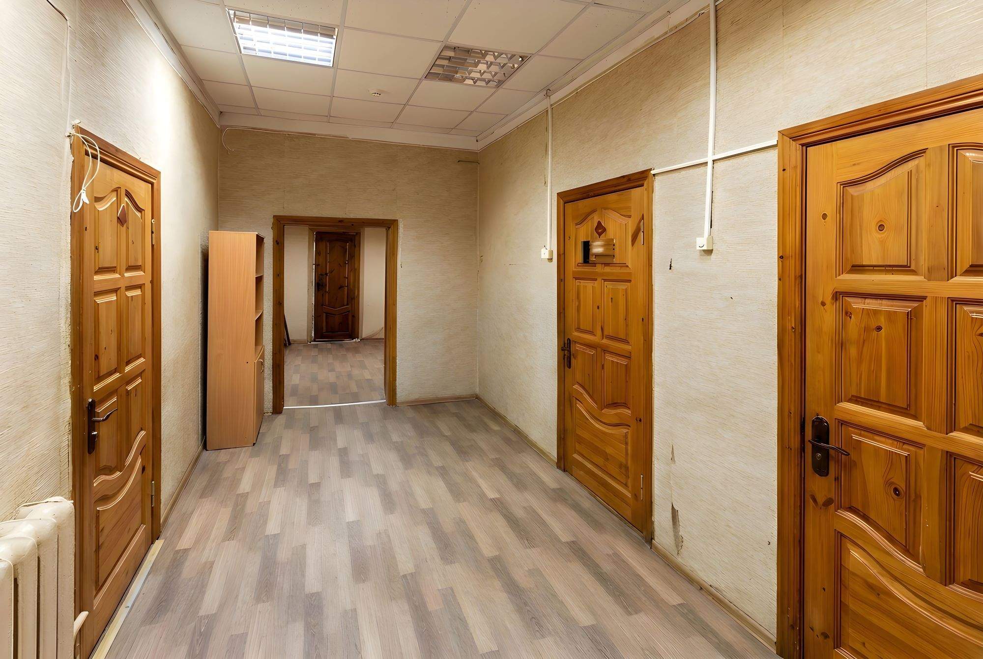 Продам торговое помещение 528.7 м.кв.