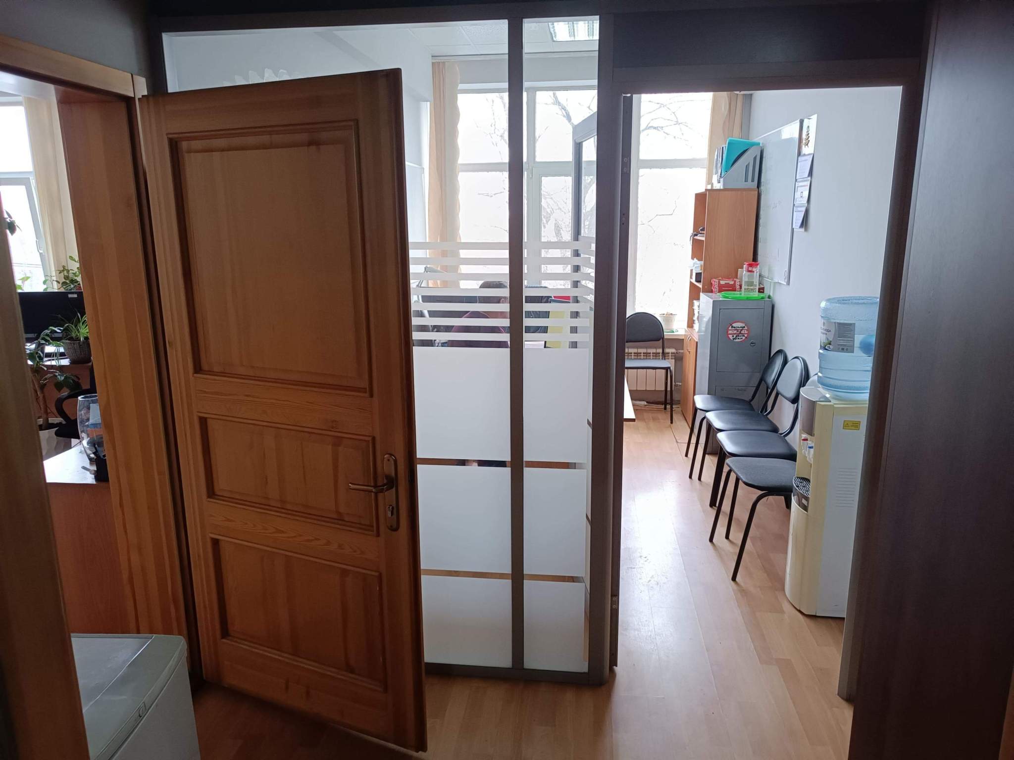 Продам офис 624.3 м.кв.